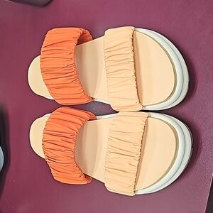 Sorel platform sandals 8.5